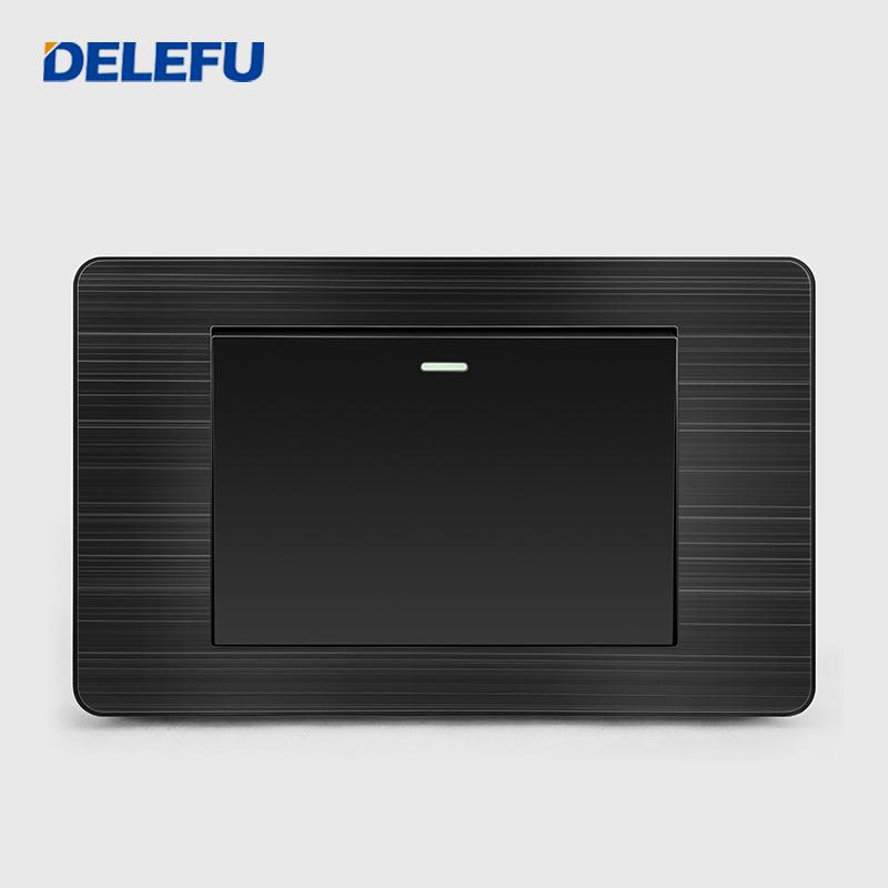 DELEFU Brazilian Model 118 Type 10A/20A Stainless Steel Black Durable PC USB Socket with Type-C 20W Fast Charging