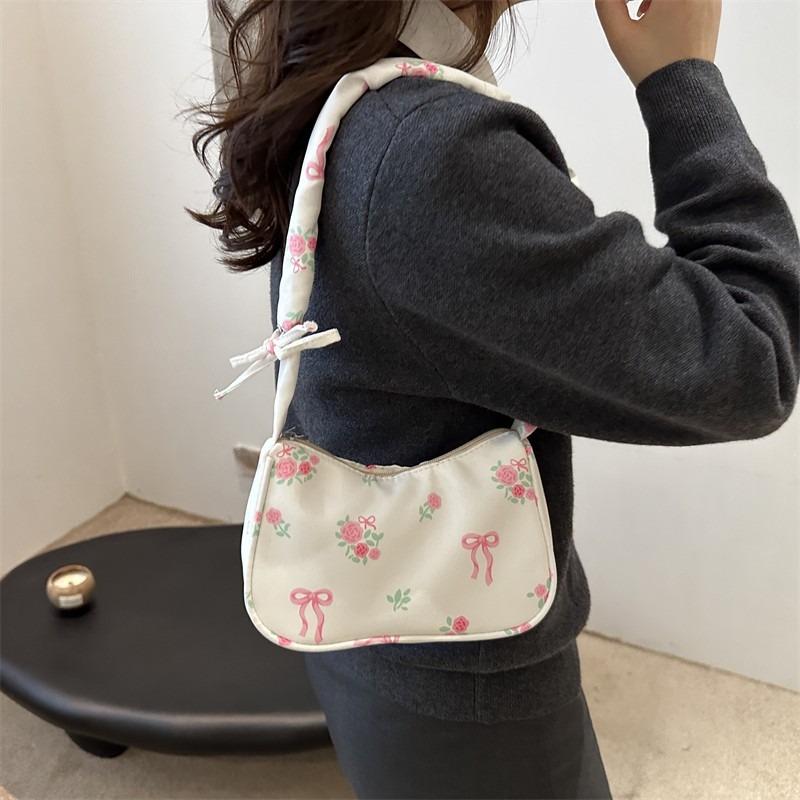 Underarm bag Women's bag Small floral messenger bag New niche versatile messenger bag Folded shoulder bag