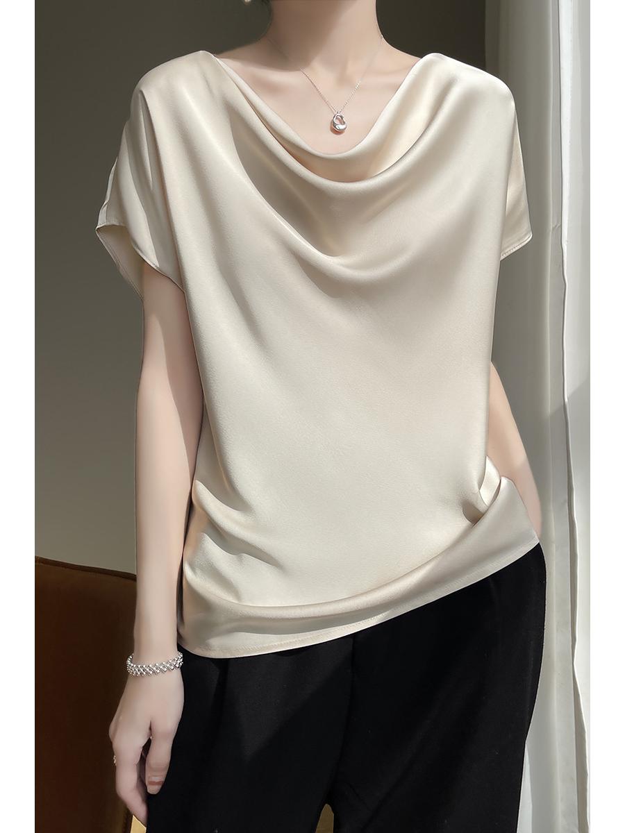 

Женская блузка из высококачественного сатина с коротким рукавом и драпированным вырезом лодочкой 5XL