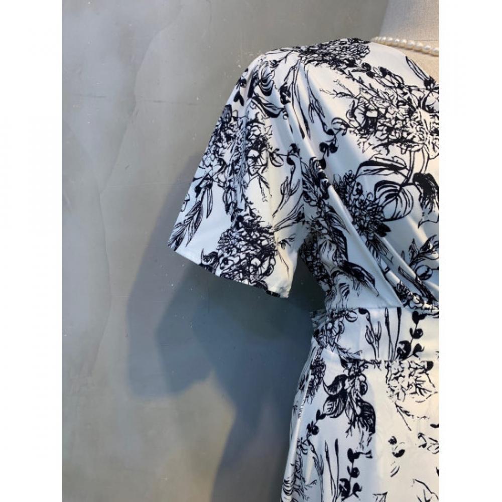 C S In The Room Wrap V neCk Short SleeVe dreSS CardIn Leaf Pattern C