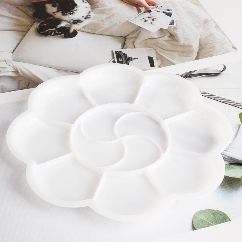 Buy White Plastic Flower Shape Paint Palette Mixing Tray Kids Art
