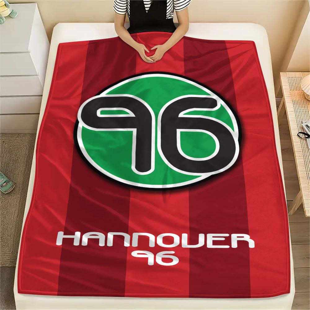 1pc Hannover 96 Print Flannel Blanket, High Quality Comfortable for All Seasons, Home Decor, Warmth and Comfort, Perfect for Christmas Gifts58