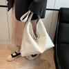 Simple Casual Tote Bag Women's Korean Version Ins Trendy Fashion Large-capacity Shoulder Bag 2025 New Niche Underarm Bag