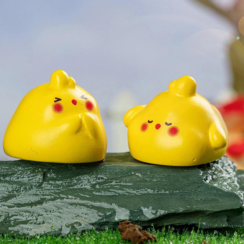 Miniatures Figurines Cute Cartoon Yellow Chicken Animal Landscape Ornaments Creative DIY Home Decorations Accessories Gifts