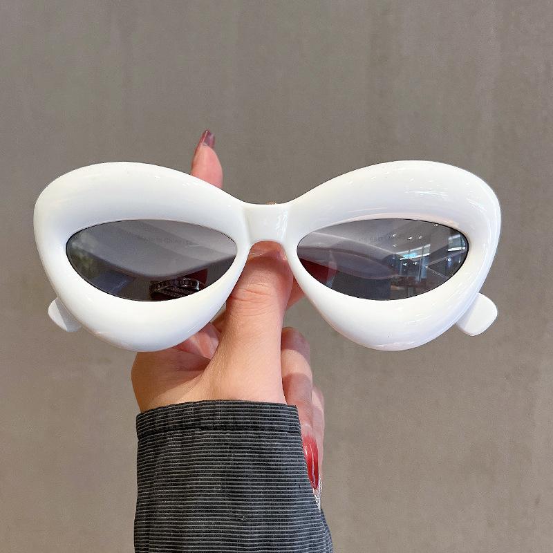 Vintage Brand Designer  Cat Eye Sunglasses Women For Men Sun Glasses Luxury Shades Big Frame Trending Lipe Oversized Eyeglass