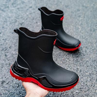 Modne buty przeciwdeszczowe krótka cholewka 2025 nowe męskie wodoodporne kalosze na grubej podeszwie odporne na zużycie jeździec do takeaway gumowe buty przeciwdeszczowe