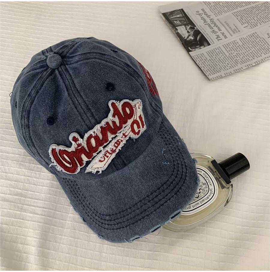 Fashion Retro New English Letter Embroidered Baseball Cap With Curved Brim