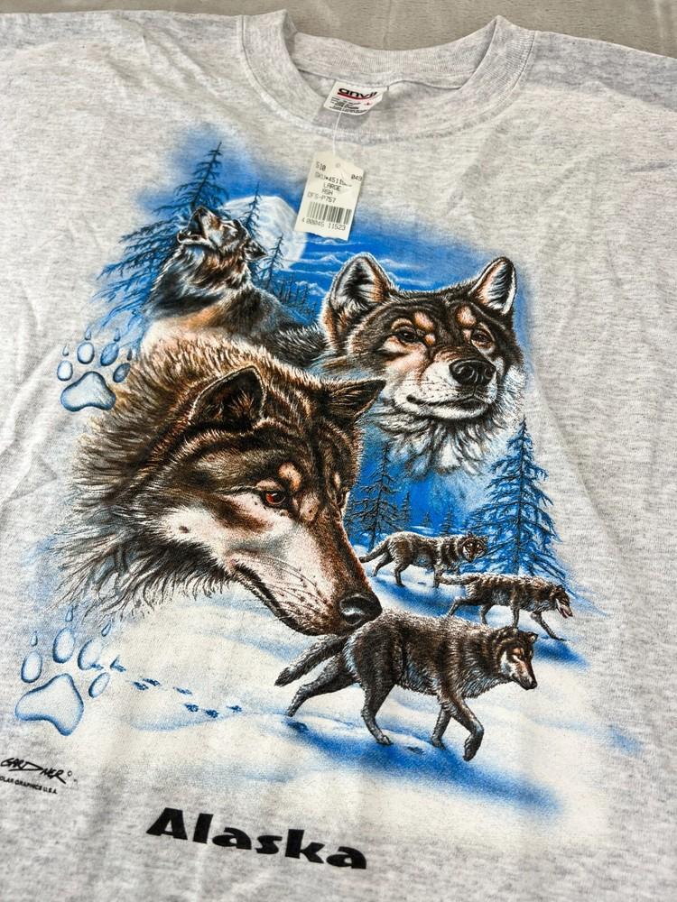 

Vintage 90#039s Wolf Pack ALASKA Nature Destination TShirt Size L DEADSTOCK NEW Unisex T-Shirt XXXXL