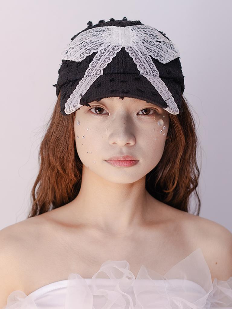 Poejidam Bow Cap In Lace Black