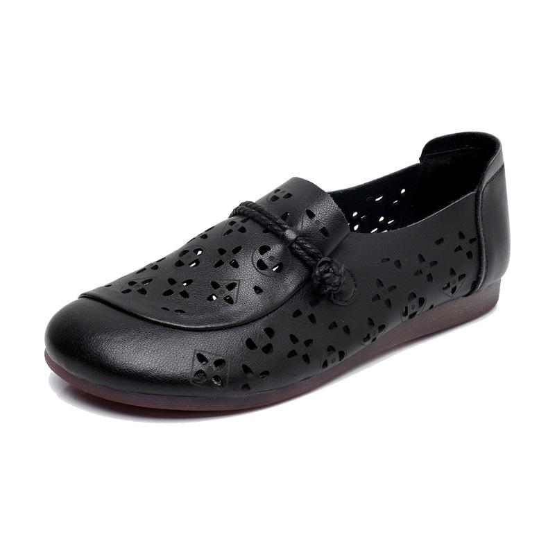 Leather round head flat bottom mother shoes soft sole soft surface comfortable foot women's single shoes deep mouth middle-aged women's leather shoes