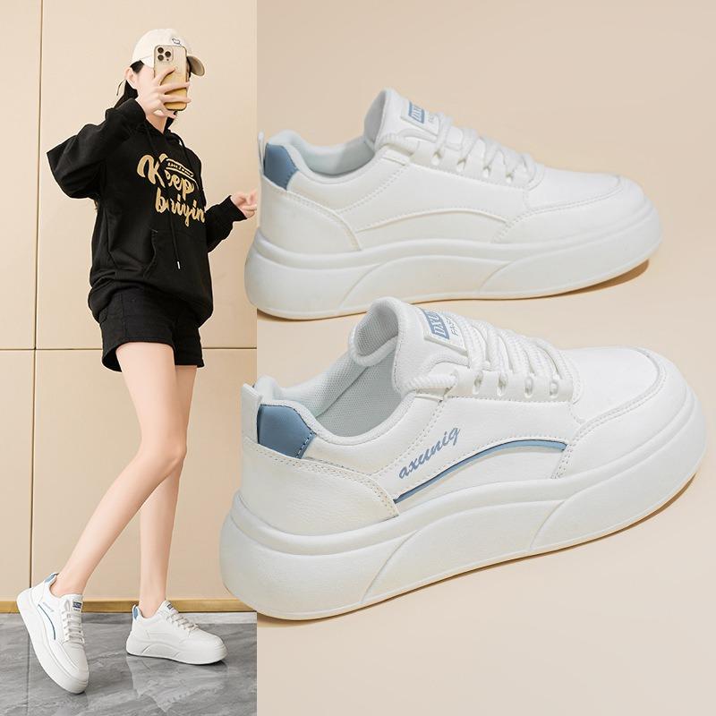Spring Little White Shoes New Female Versatile Student Platform Sports Board Shoes Casual Shoes Female SH506