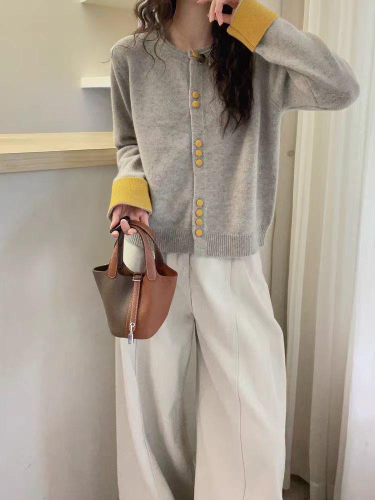Damen Retro Wollstrick-Cardigan im koreanischen Stil - Einreiher, Weich, Flauschig, mit Patchwork-Bündchendesign für Herbst/Winter 2026.