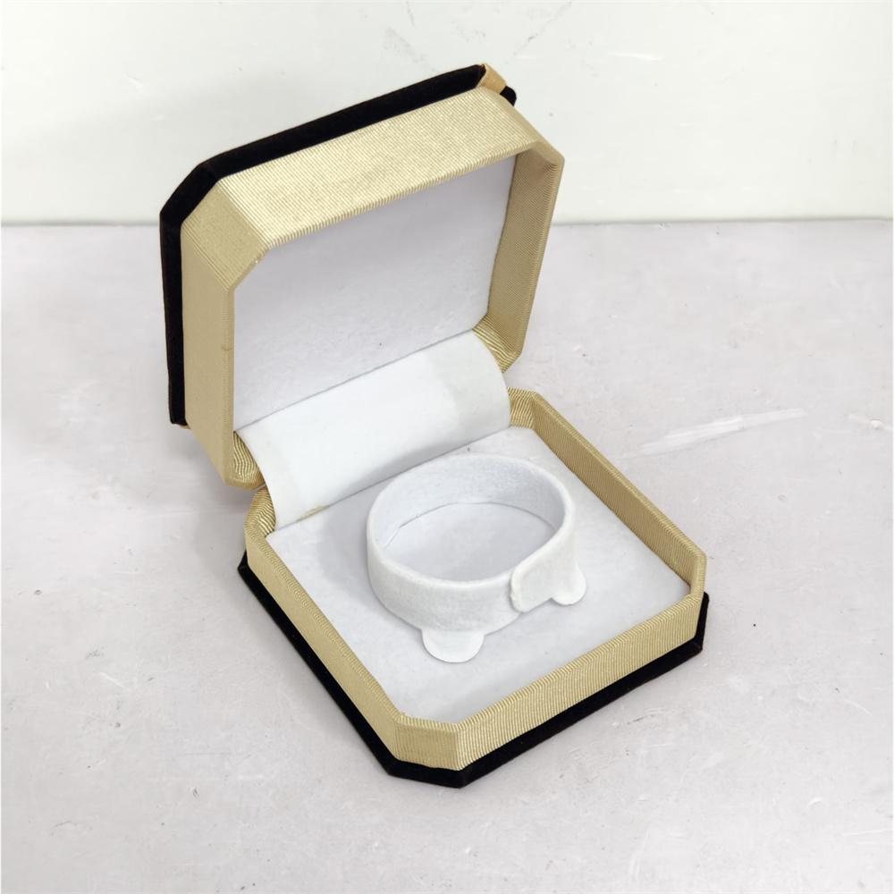 Flip-top Jewelry Gift Box Display Necklace Ring Bracelet Velvet Empty Box Set for Jewelry Organization Holiday Gift Packaging