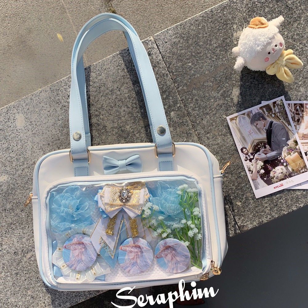 

Japanese Kawaii Clear Bow Ita Bag Women Anime Badge Decor Shoulder Bag Ladies Large Capacity JK Uniform Style Leather Handbag 30x27x8cm синий