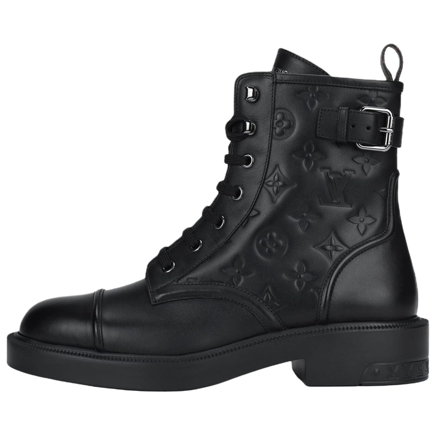 LOUIS VUITTON Citizen Calfskin Short Combat