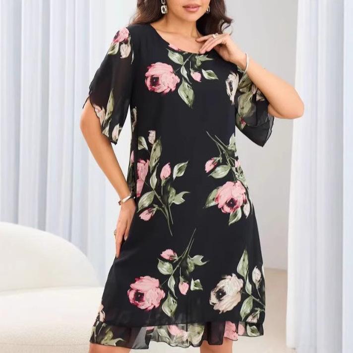 

Женское платье с коротким рукавом с цветочным принтом и оборкой по низу, черный, розовый, белый, зеленый с узором из листьев S чёрный