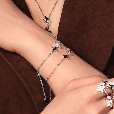 Exquisite Fashion Filled Inlay Diamonds Star Necklace Light Luxury Silver Pendant Party Wedding Romantic Fine