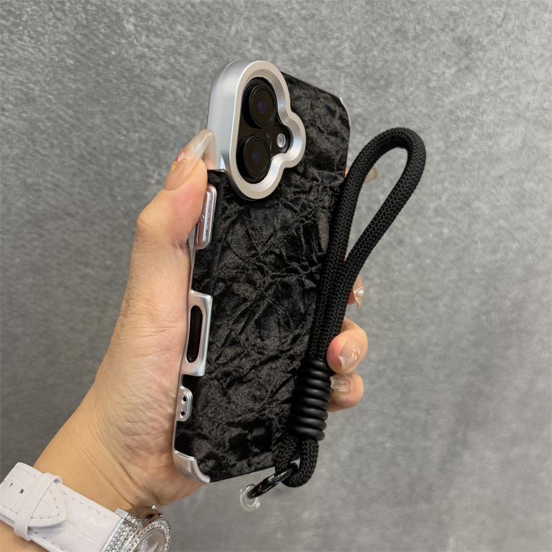 Luxury Ins Velvet Fashion Case For iPhone 16 Plus 15 14 13 12 Pro Max 11 Shockproof Silk Flannel Partern Cloth Hand Strap Cover