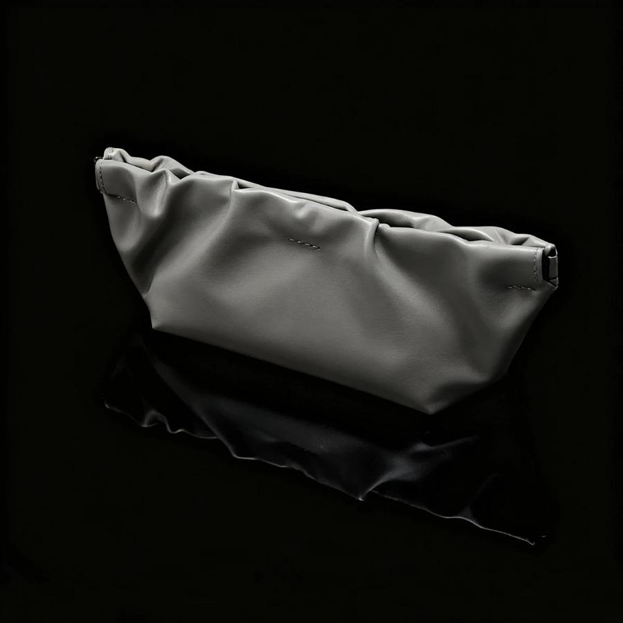 

1pc Portable Trendy Spring Cloud-Shaped Glasses Case Large Capacity PU Leather Sunglasses Bag For Women s Fashion Storage Bag сірий