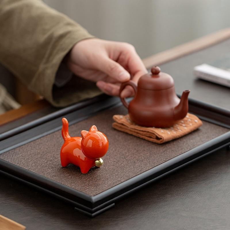 Ceramic Cat Sculpture Cartoon Bell Cats Tea Pet Teaware Accessories Home Office Teatable Micro-landscaping Decoration Pen Holder