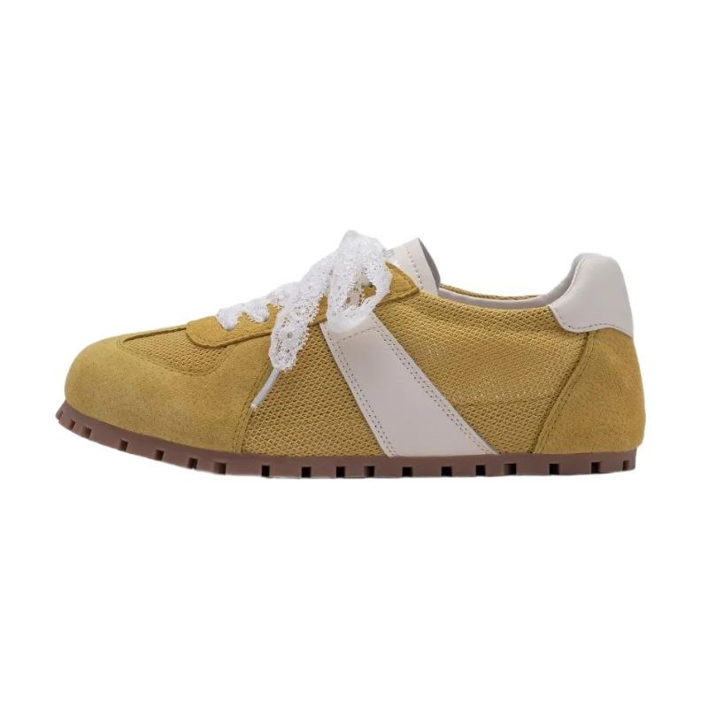 2025 soft-soled lace mesh German training shoes women's spring and autumn new fashion breathable sports shoes ballet flats