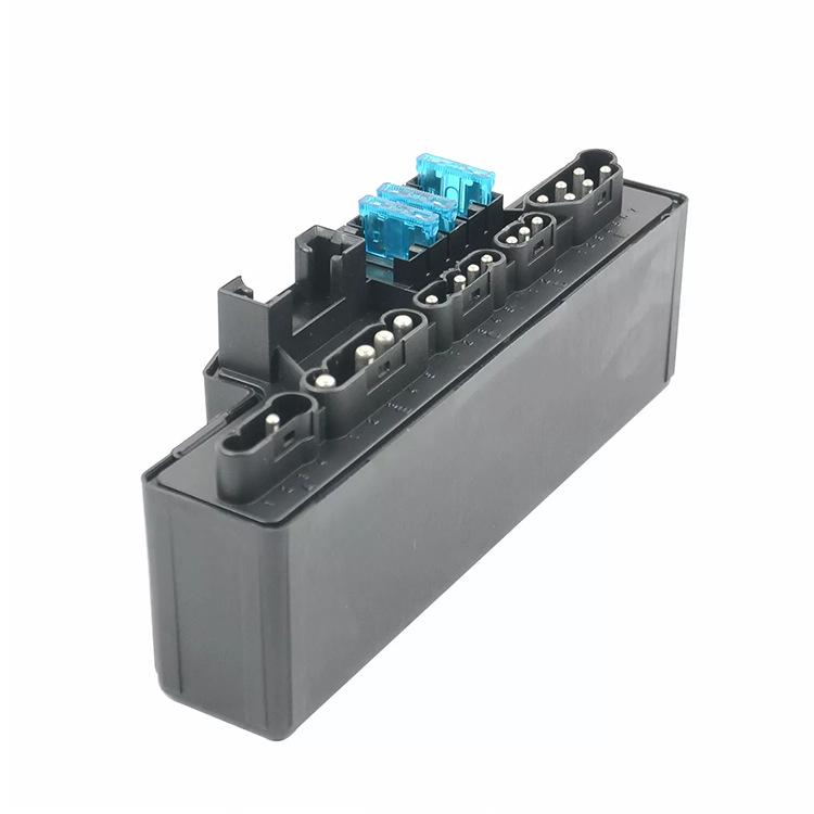 Car Relay Fuel Pump Controller for Mercedes-Benz W210 W170 with 1-Year Warranty (Part No. 2105400472)