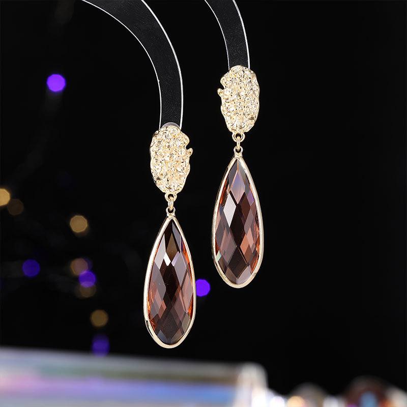 

Новые легкие роскошные изумрудные ретро-серьги с каплями воды из кристаллов, длинные, темпераментные, тонкие, серебряные серьги-иглы S925