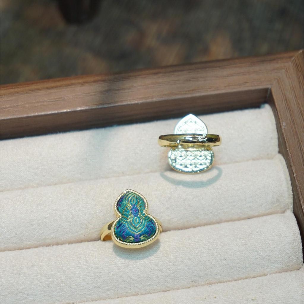 Zinc Alloy Fabric Ring: Jiukai Song Brocade Ding Sheng Pattern, Handmade