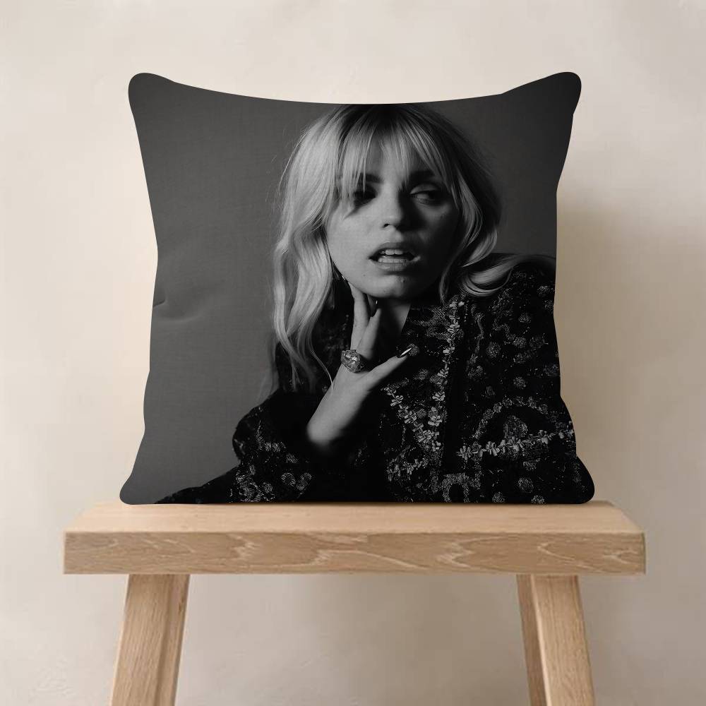Pop Singer AActor Renee Rapp Cool Personalized Pillow Cover Kids Bedroom Wild Party Decor Pillowcase Kid Birthday Shower Gift