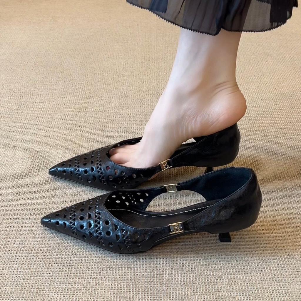 French beautiful hollow breathable hole sandals women's 2025 new temperament pointed head shallow mouth thin heel bag head single shoes