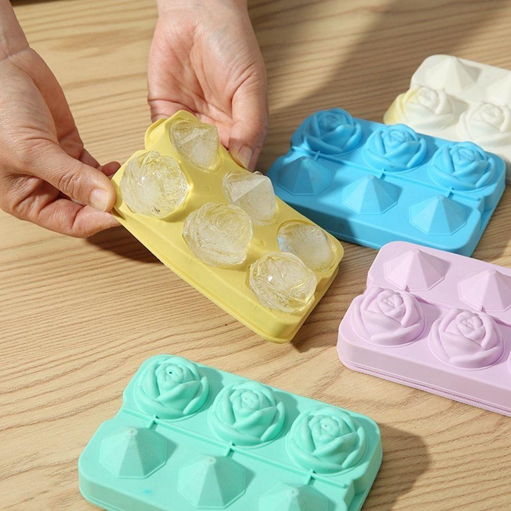 

Grid With Lid Silicone Soft Bottom For Summer Homemade Ice Tray Ice Cube Box Ice Mold Kitchen Tool