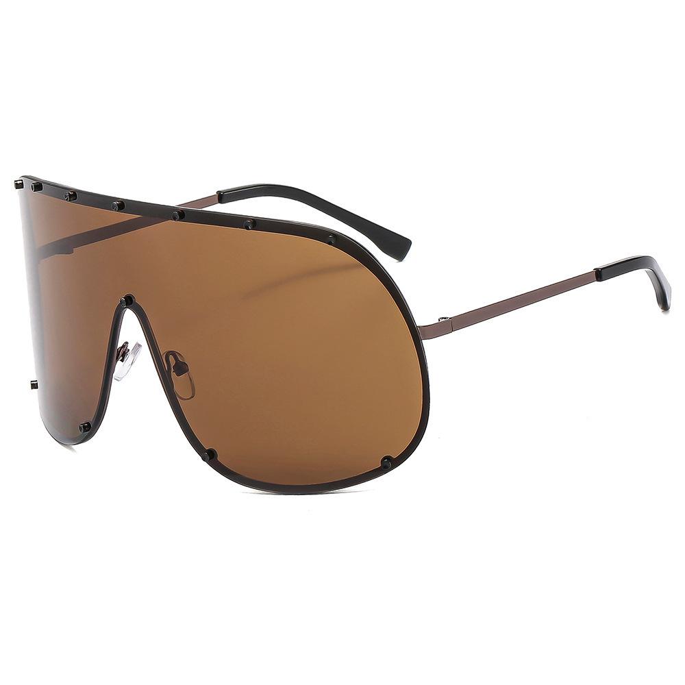 New trend, simple personality, large frame integrated sunglasses ins fashion and leisure outdoor street photography sunglasses