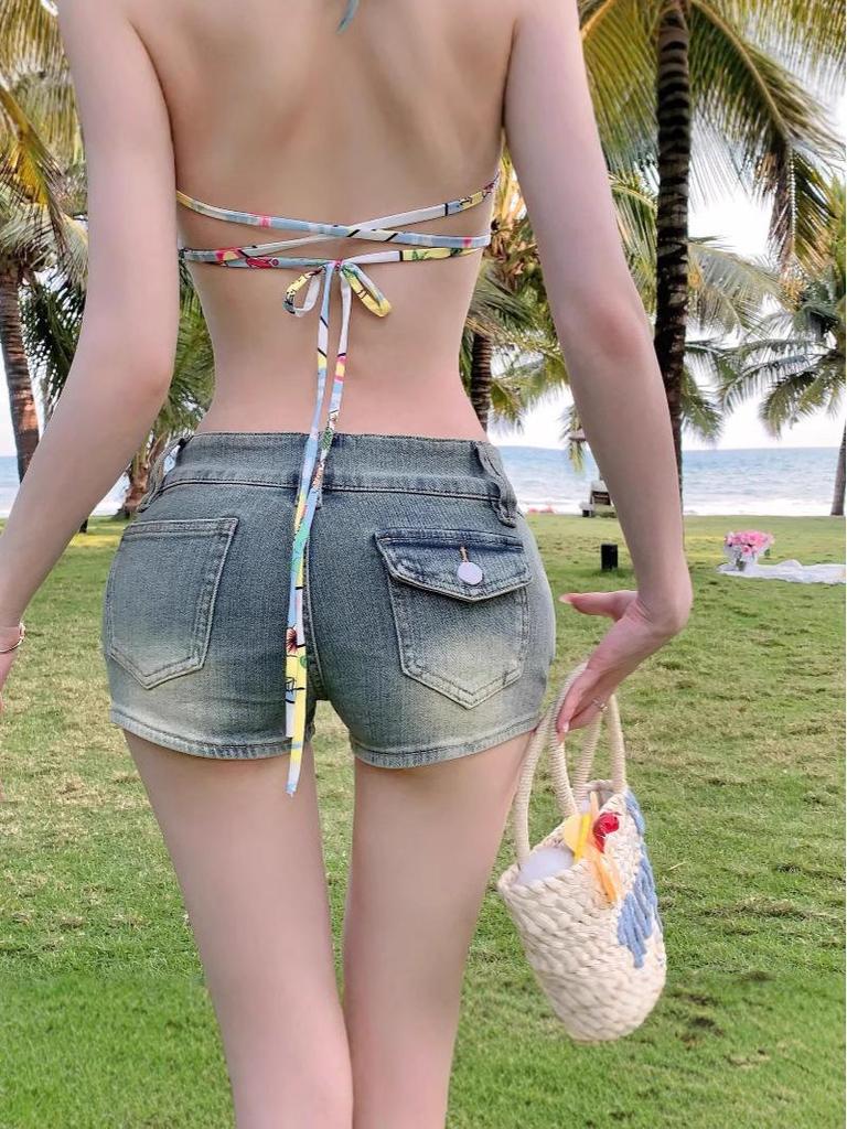 Summer 2025 Women's Slimming Low-Waist Straight-Leg Jeans