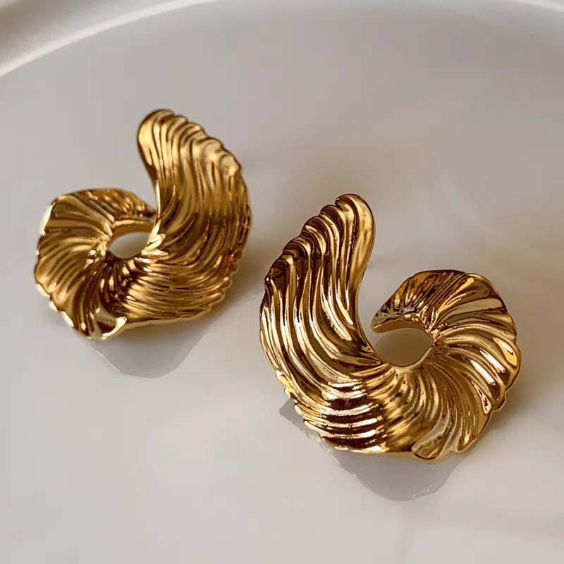 Vintage Copper Color Irregular Texture Stud Earrings For Women Exaggerated Metal Geometric Personality Earrings Zircon Gift
