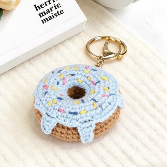 Pletený přívěsek na klíče Donut Ručně háčkovaný tvar donutu Přívěsek na tašku Roztomilý přívěsek na klíče