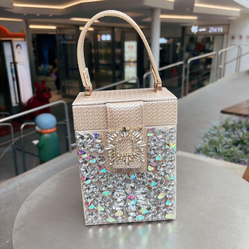 

2025 Luxury Design Women Diamonds Box Bag Fashion Wedding Bag Lady Woven Leather Square Handbag Colored Rhinestone Crossbody Bag золотой