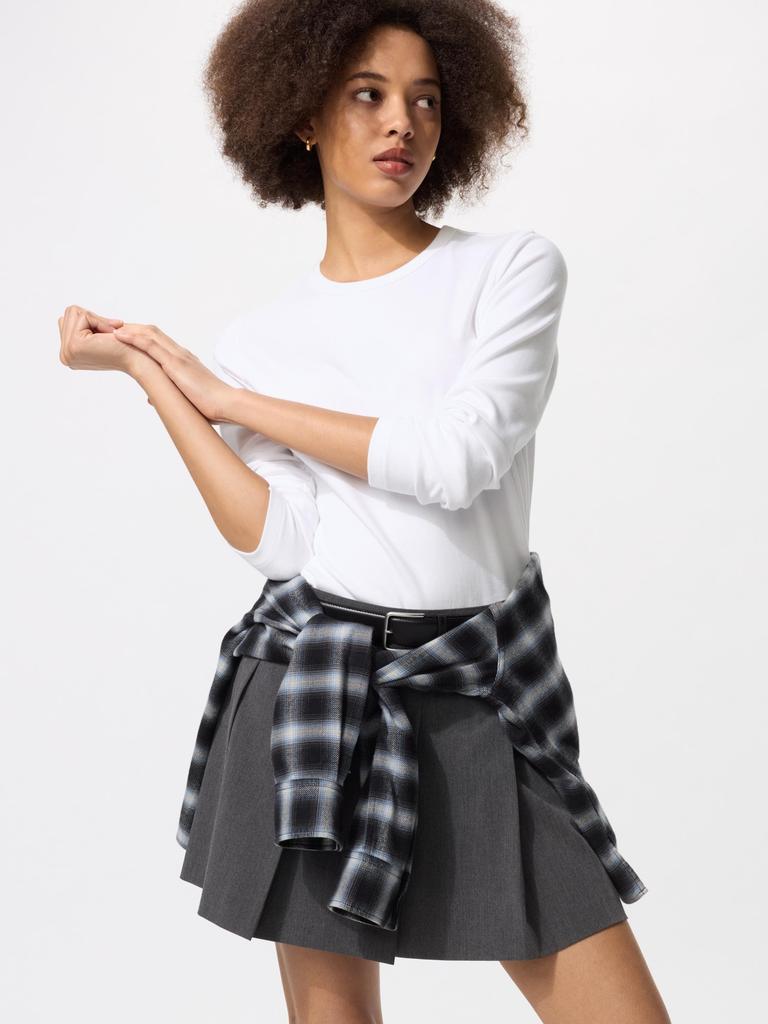 Uniqlo SmooTh STreTch CoTTon Crew Neck T Long Sleeve