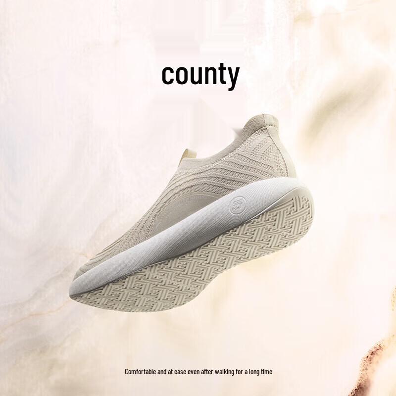 Anta Zizai Women s Slip-on Walking Shoes 36