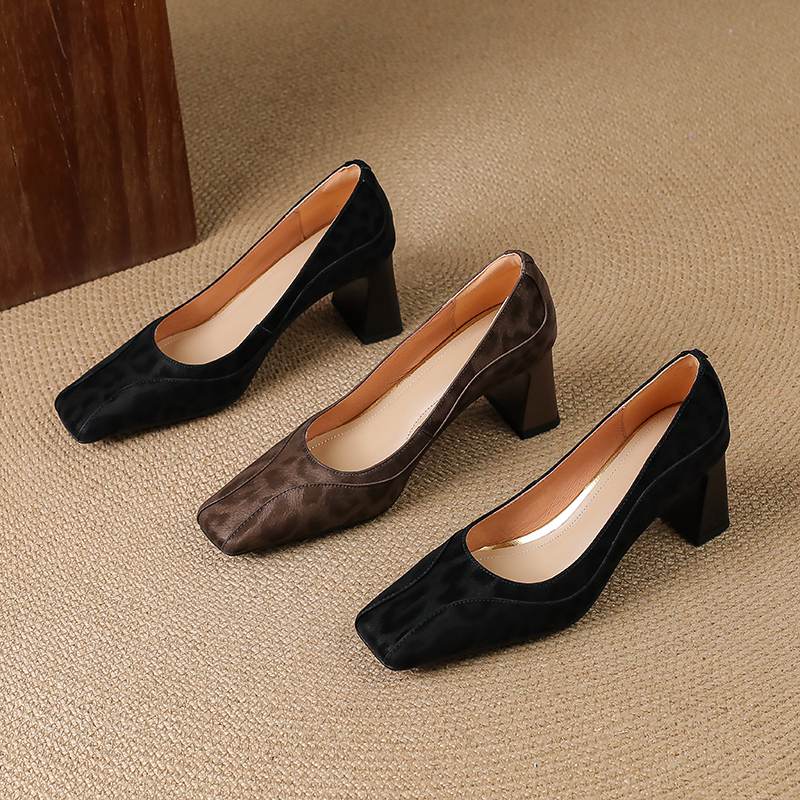 Krazing Pot Vintage Full Grain Leather Summer Autumn Thick High Heels Party Shoes Women Square Toe Leopard Prints Pumps