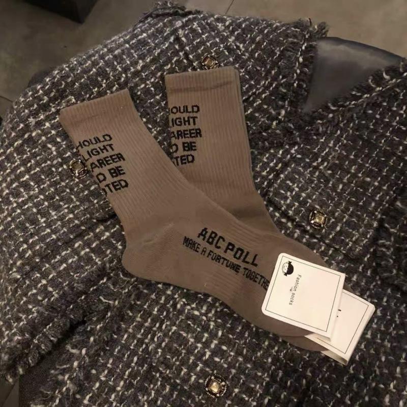 European Goods Followed By Thickened English Numeric Socks Internet Celebrity Chen Tai Trendy Sports Socks