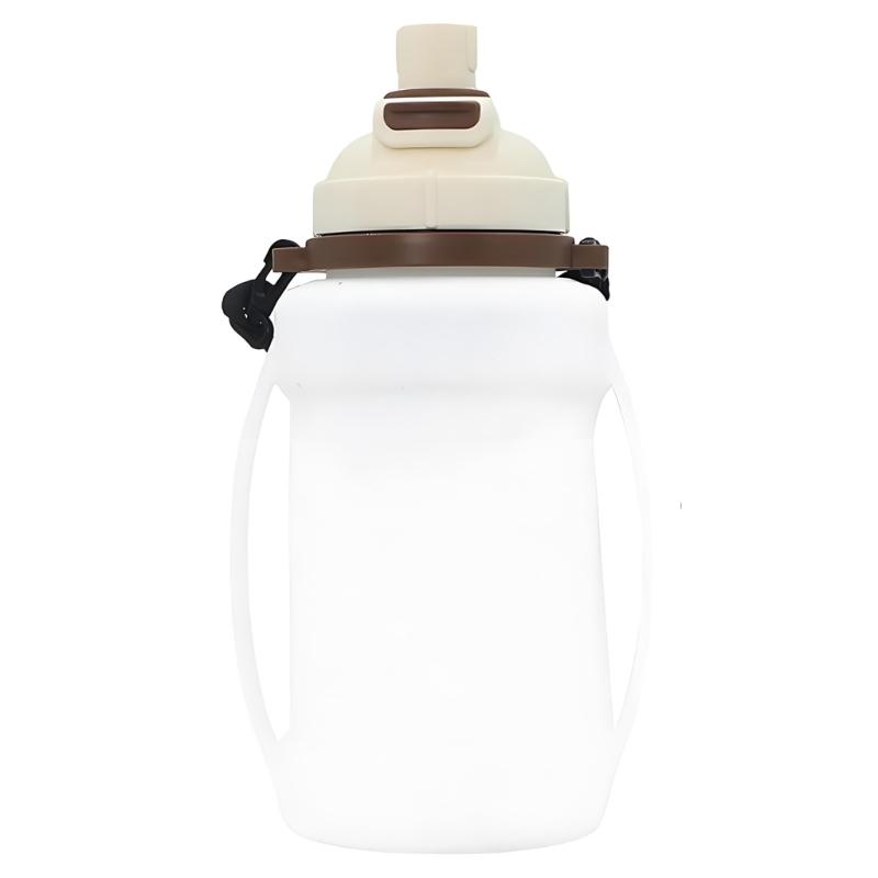 

Удобная силиконовая складная кружка-бутылка для питья. Идеально подходит для любителей активного отдыха. Герметичная и легко моется. белый