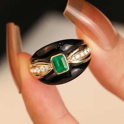 Γαλλικά ρετρό σκουλαρίκια με σταγόνα νερού και σμαραγδένια σταγόνα, δαχτυλίδι με λούστρο για καθημερινές εμφανίσεις γυναικών