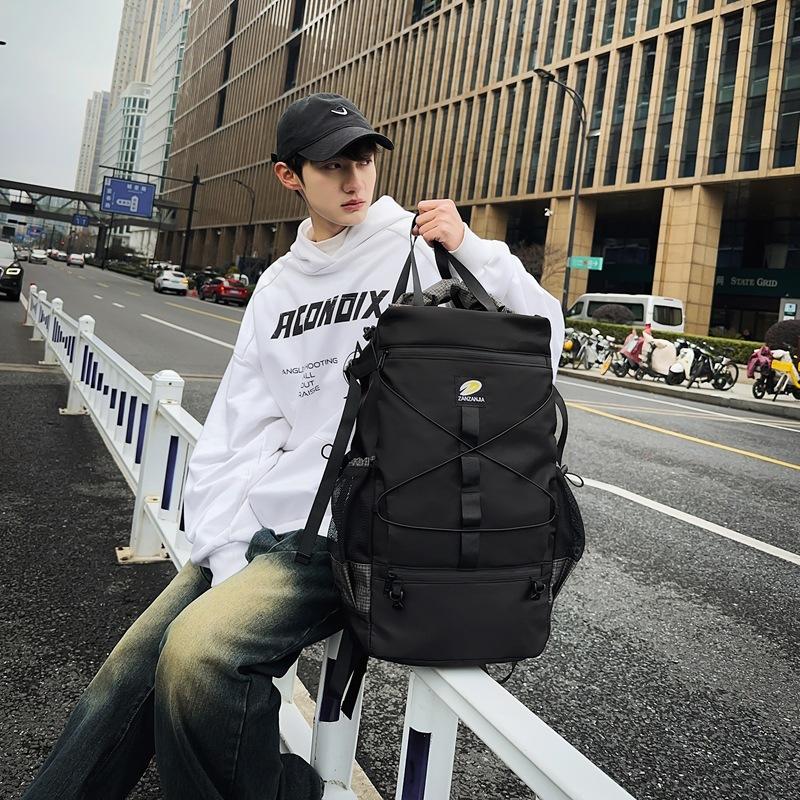 Schoolbag American outdoor travel backpack men's 1011 new trend sports fitness backpack casual large capacity schoolbag women