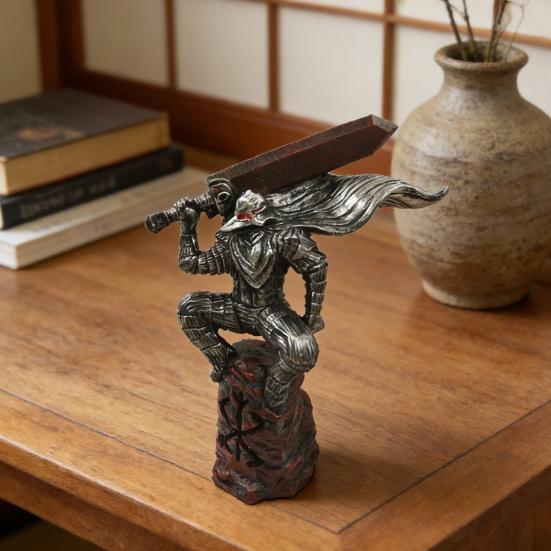 Schwertkämpfer Figur mit Waffe Desktop Statue mit eingebautem LED Licht Harz Anime Figur Skulptur Sammlerstück Spielzeug für Home Schreibtisch Dekoration