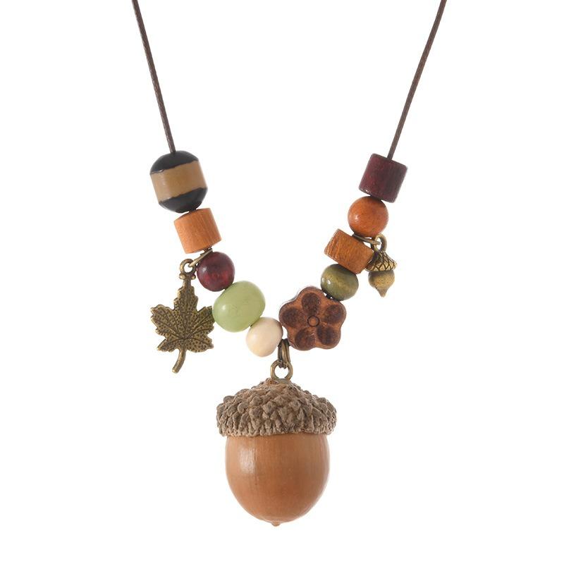 Retro literary necklace, natural plant fruit acorn pendant, long sweater chain, niche accessories