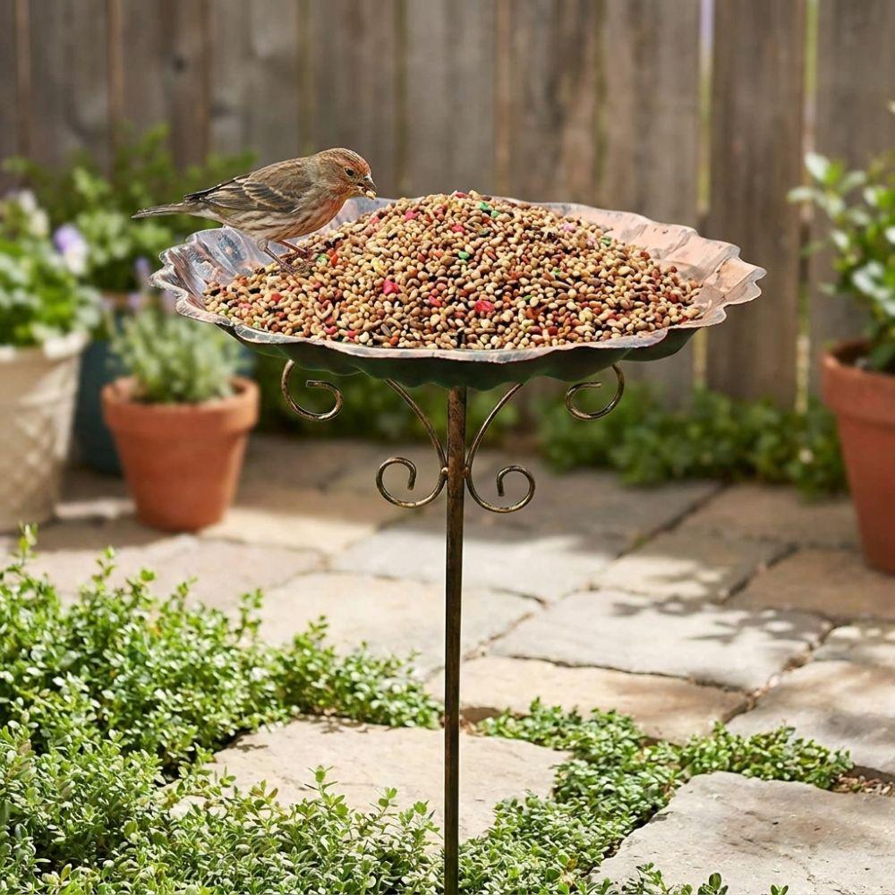 Retro Freestanding Birdbath 5-Pronged Base Standing Bird Bath Multi-functional Food Dispenser Yard