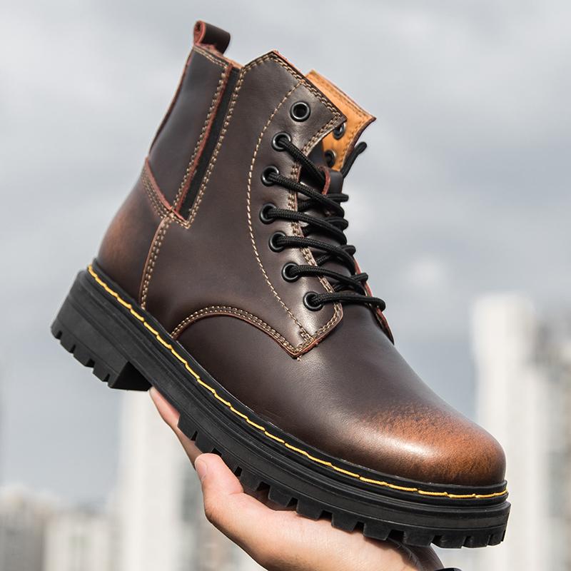 Men's New Leather Outdoor Sports Shoes Casual Shoes Business Leather Board Shoes Boots