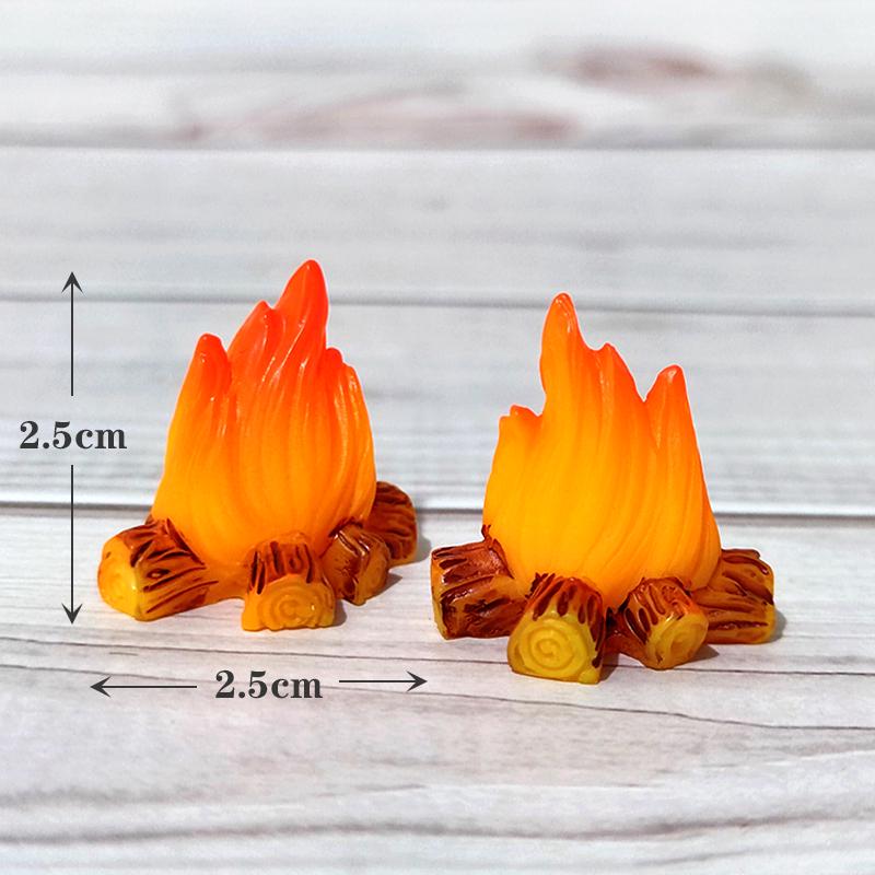 Mini Bonfire Firewood Stack: Small Fire Pit Torch and Micro Landscape Bonsai Ornament for DIY Decor.