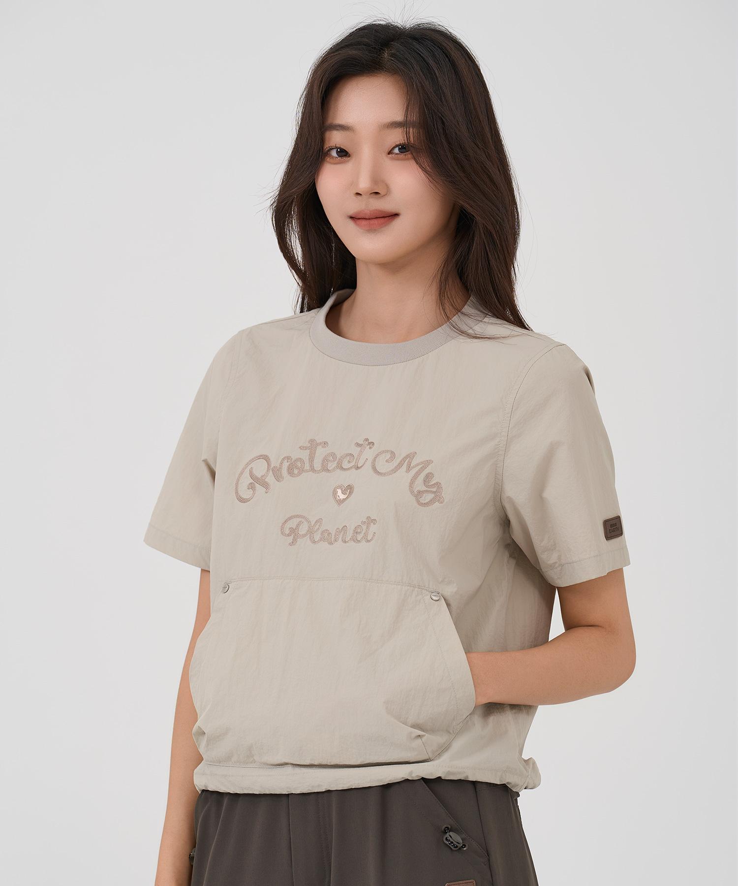 Bbc Earth W Chain Embroidery Woven Round T-Shirt_Light Olive Be52Mw06W/940/080