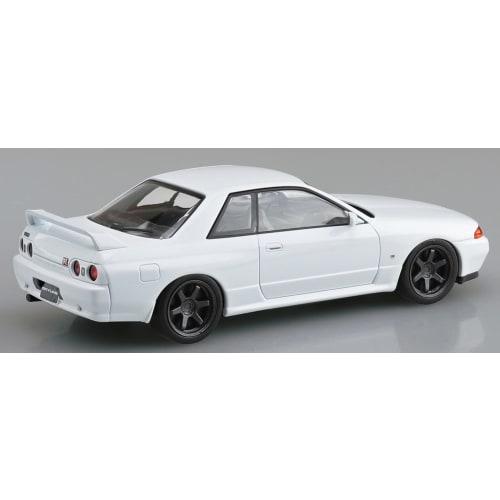 AOSHIMA 1/32 The Snap Kit Series Nissan R32 Skyline GT-R Custom Wheel (Crystal White) Color-coded Plastic Model No.14-SP2